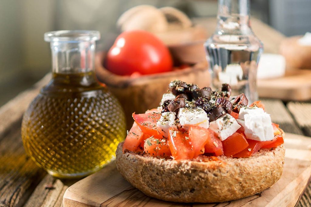 Cretan diet Dakos bread with olive oil and tomatos