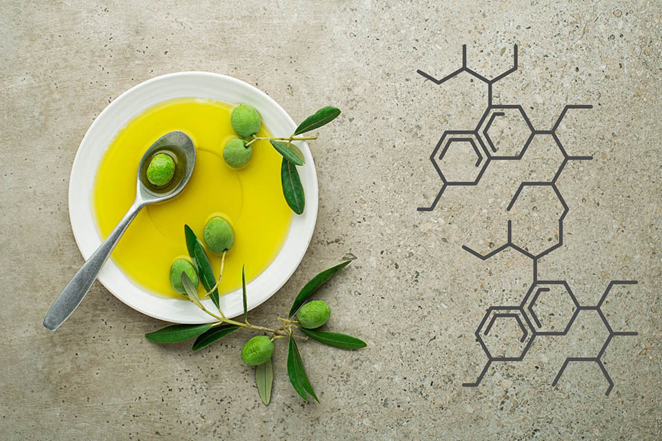 Phenolic compounds in Cretan Extra Virgin (EVOO) Olive Oil 