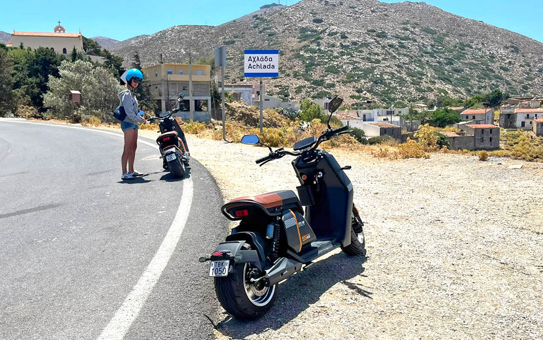 Home 67 e motorbike tours in Agia Pelagia rural areas 900x675 1